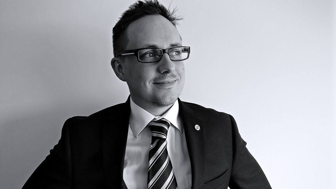 Portrait of Steve Hawley